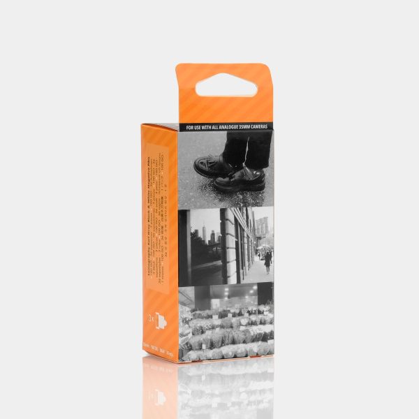 Lomography Earl Grey Black And White 100 35mm Film (36 Exposures) - 3 Pack Discount - Image 4
